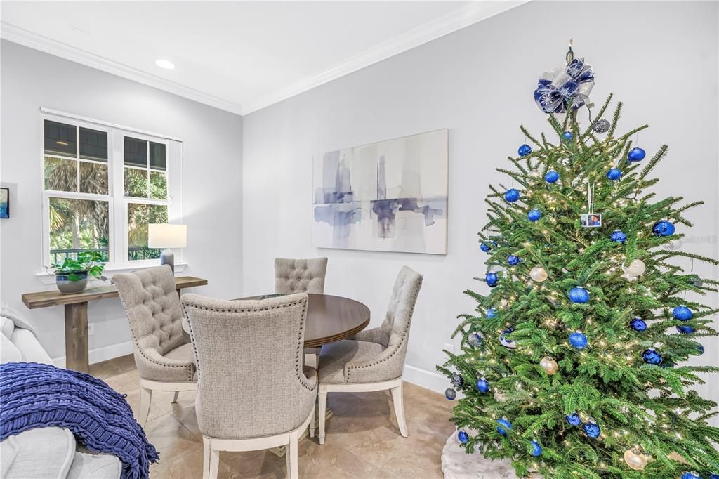 На продажу: $599,900 (3 спален, 2 ванн, 1920 Квадратных фут)