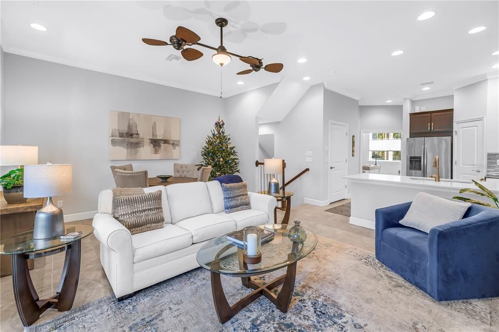 На продажу: $599,900 (3 спален, 2 ванн, 1920 Квадратных фут)