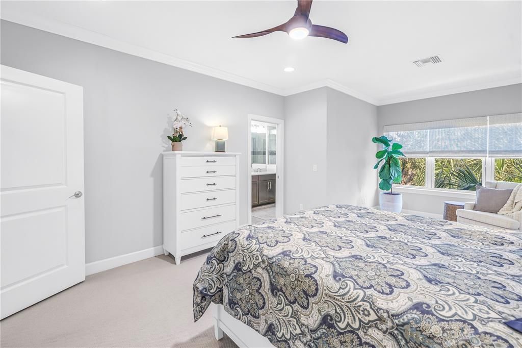 На продажу: $599,900 (3 спален, 2 ванн, 1920 Квадратных фут)