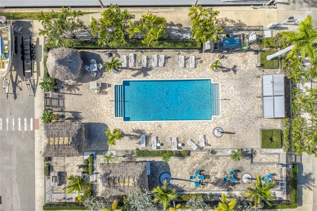 На продажу: $599,900 (3 спален, 2 ванн, 1920 Квадратных фут)