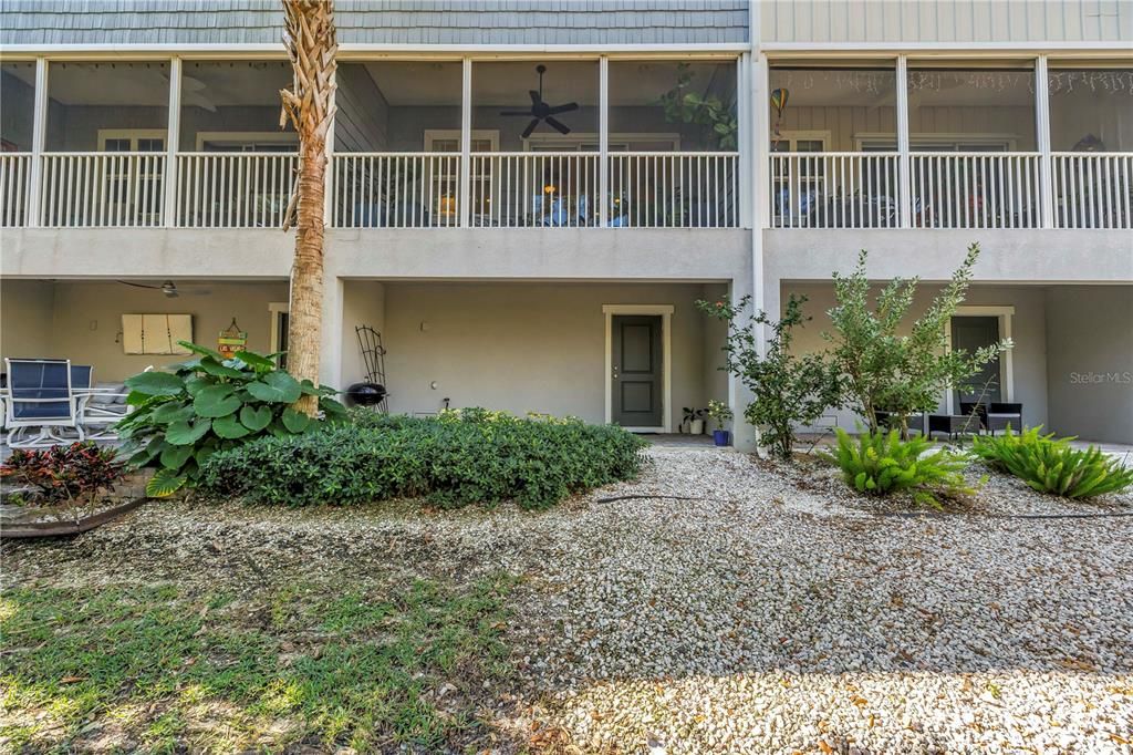 На продажу: $599,900 (3 спален, 2 ванн, 1920 Квадратных фут)