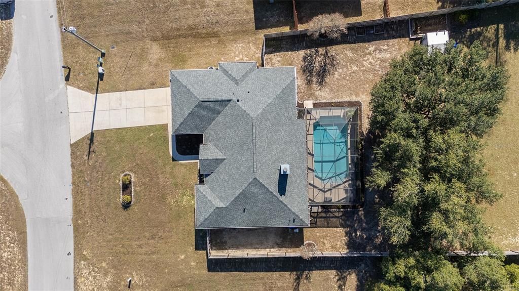 На продажу: $389,900 (3 спален, 2 ванн, 2016 Квадратных фут)