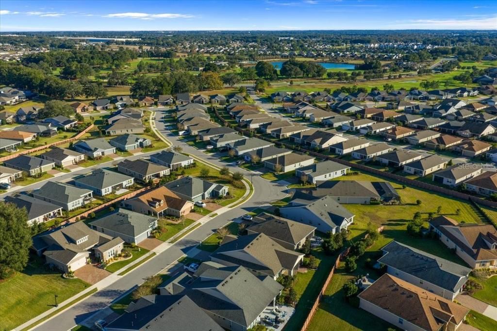 En Venta: $385,000 (2 camas, 2 baños, 1938 Pies cuadrados)