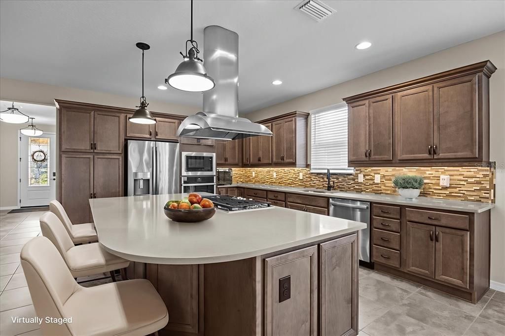 En Venta: $385,000 (2 camas, 2 baños, 1938 Pies cuadrados)