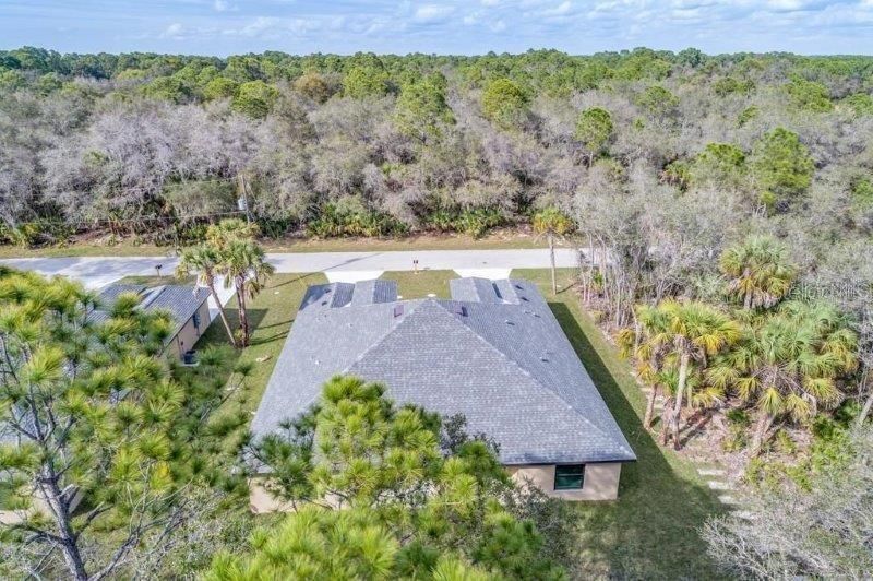 出租: $1,700 (3 贝兹, 2 浴室, 1200 平方英尺)