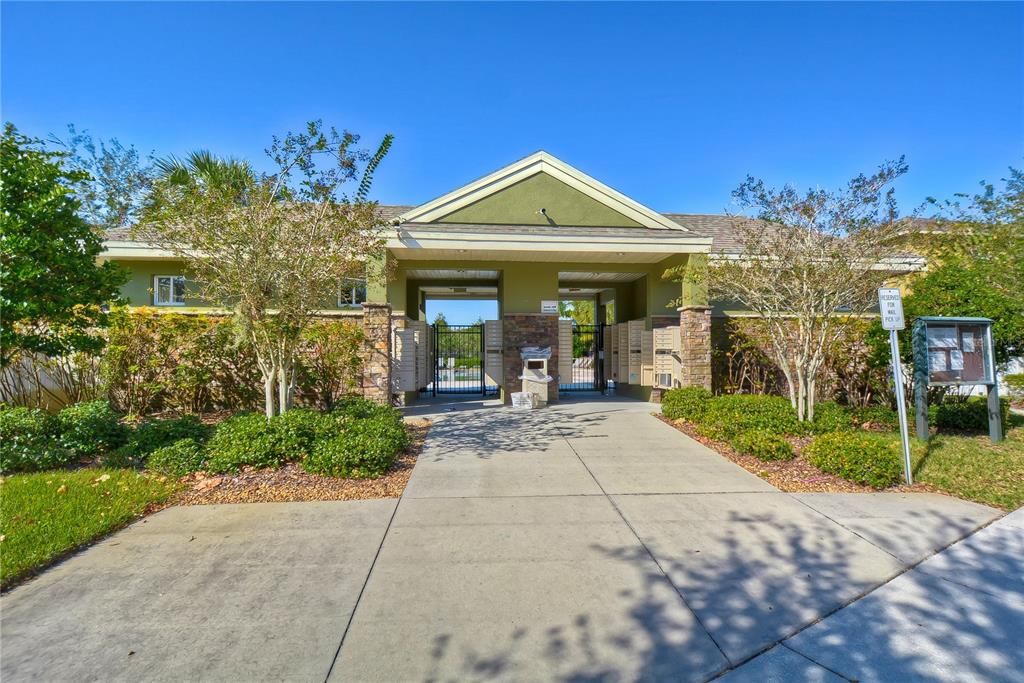 En Venta: $430,000 (4 camas, 2 baños, 2109 Pies cuadrados)