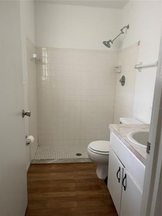 For Rent: $1,800 (3 beds, 2 baths, 1204 Square Feet)