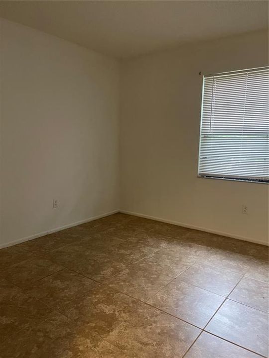 For Rent: $1,800 (3 beds, 2 baths, 1204 Square Feet)