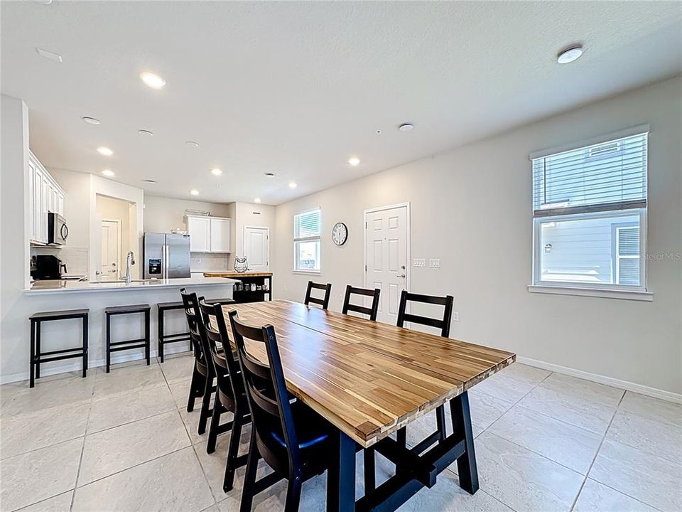 For Sale: $449,900 (3 beds, 2 baths, 1782 Square Feet)