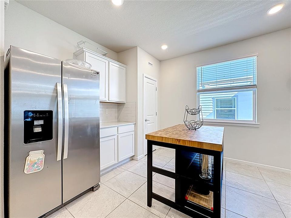 For Sale: $449,900 (3 beds, 2 baths, 1782 Square Feet)