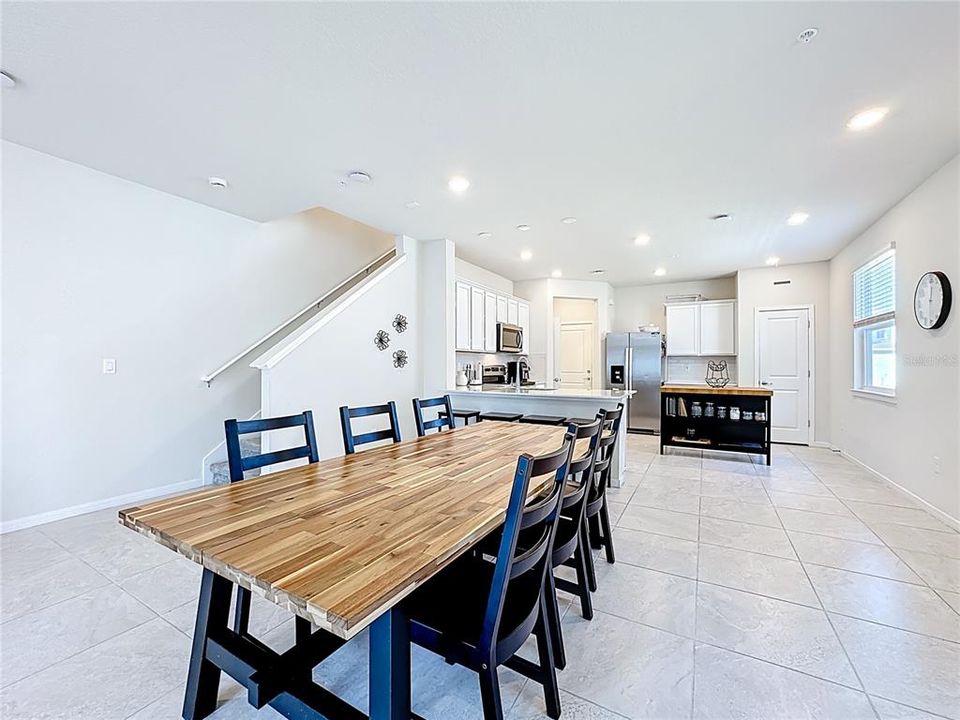 For Sale: $449,900 (3 beds, 2 baths, 1782 Square Feet)