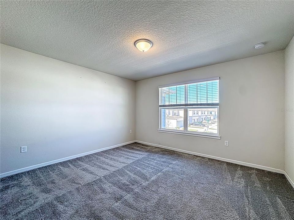 For Sale: $449,900 (3 beds, 2 baths, 1782 Square Feet)