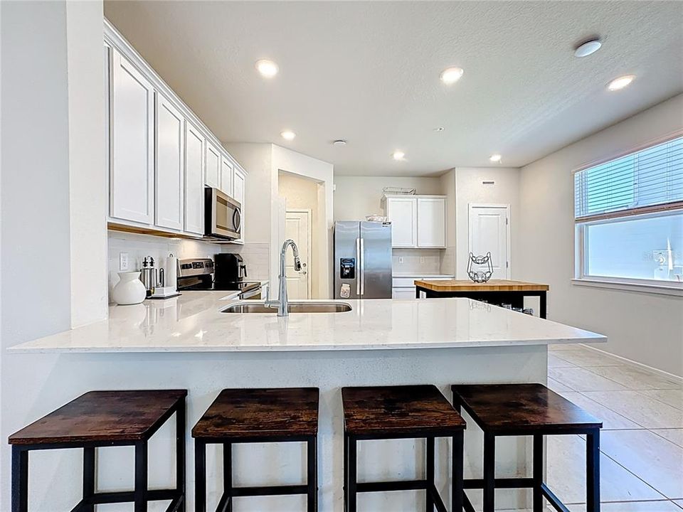 For Sale: $449,900 (3 beds, 2 baths, 1782 Square Feet)