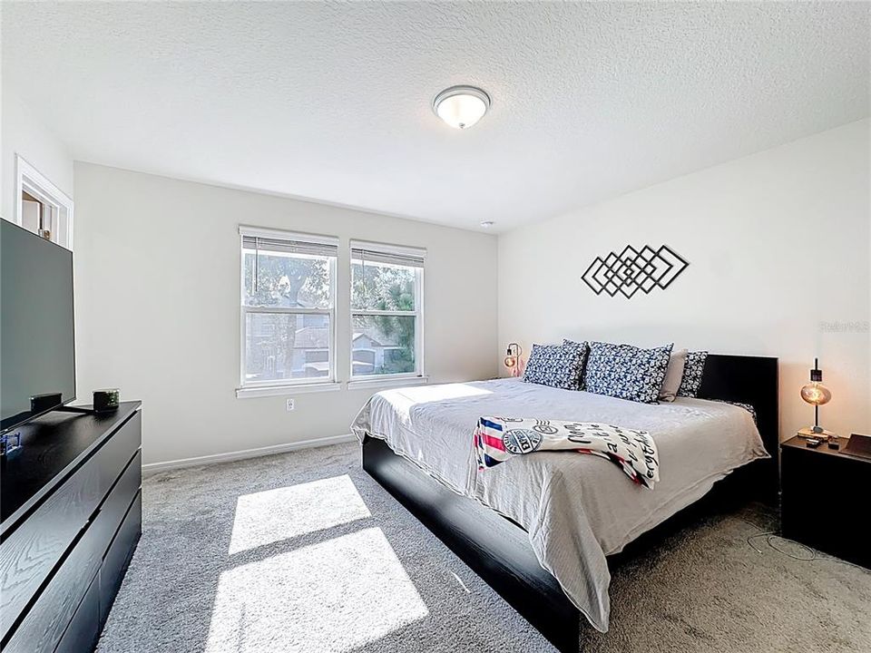 For Sale: $449,900 (3 beds, 2 baths, 1782 Square Feet)