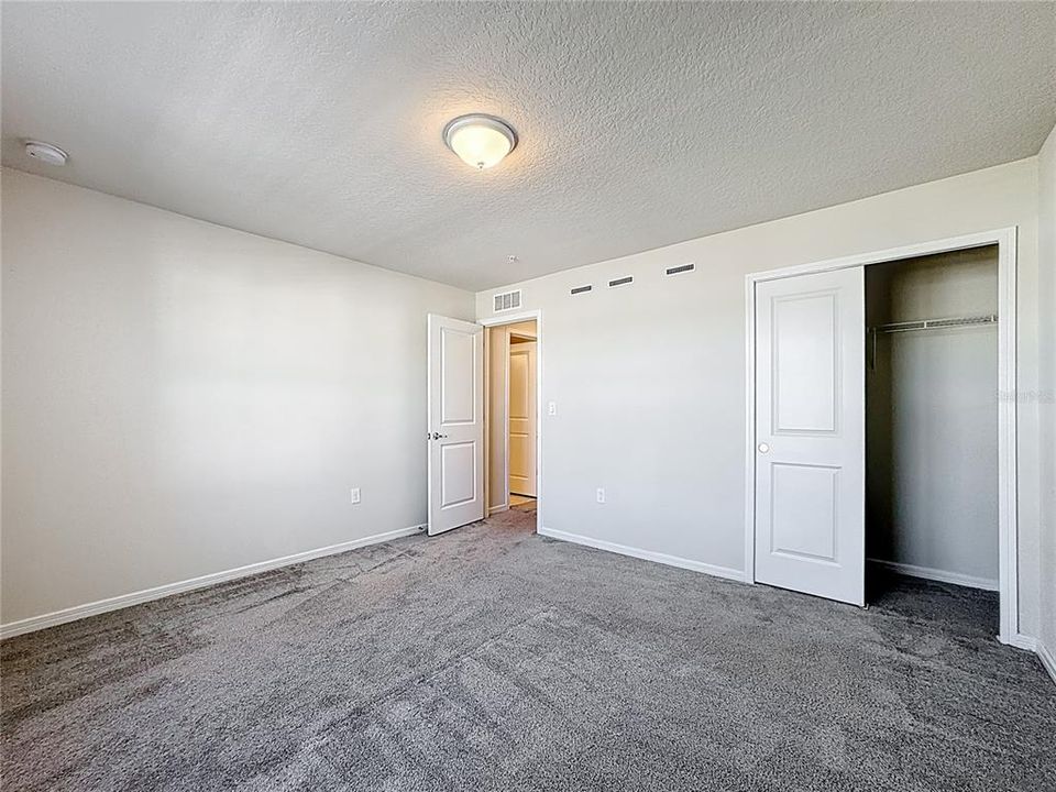 For Sale: $449,900 (3 beds, 2 baths, 1782 Square Feet)