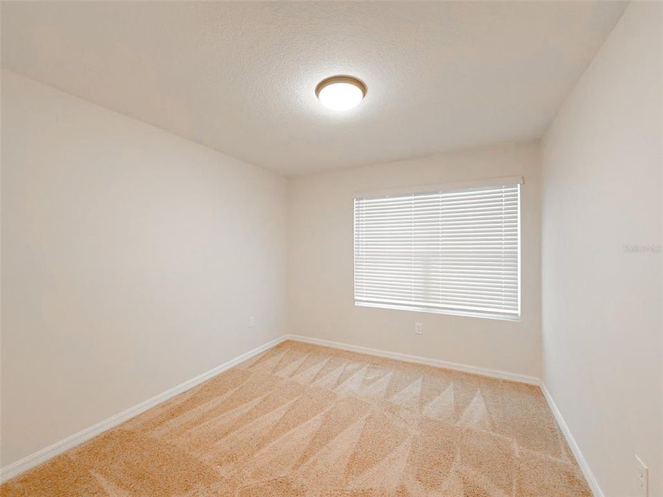 出租: $2,400 (3 贝兹, 2 浴室, 1603 平方英尺)