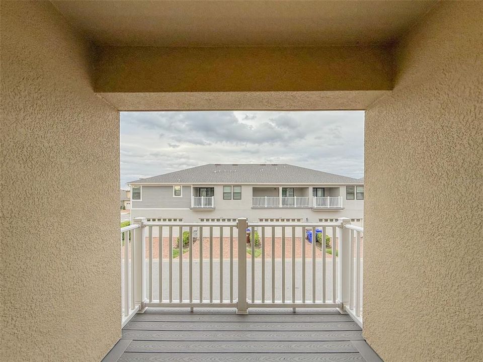 出租: $2,400 (3 贝兹, 2 浴室, 1603 平方英尺)