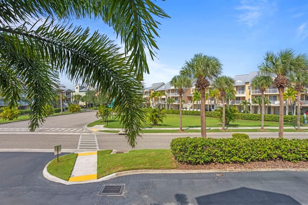 待售: $459,900 (3 贝兹, 3 浴室, 1417 平方英尺)