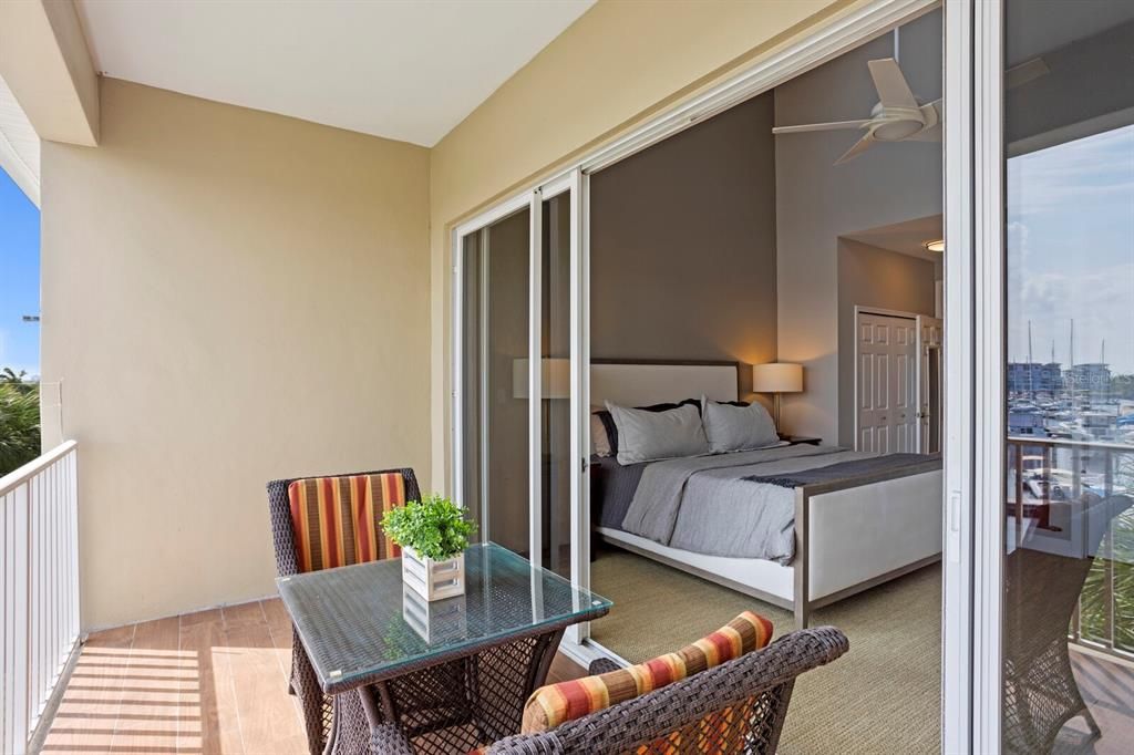 待售: $459,900 (3 贝兹, 3 浴室, 1417 平方英尺)