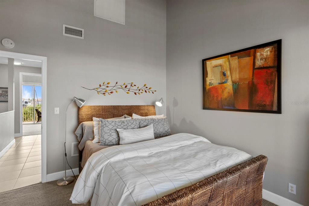 待售: $459,900 (3 贝兹, 3 浴室, 1417 平方英尺)