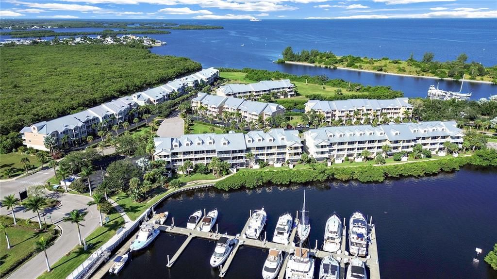 待售: $459,900 (3 贝兹, 3 浴室, 1417 平方英尺)