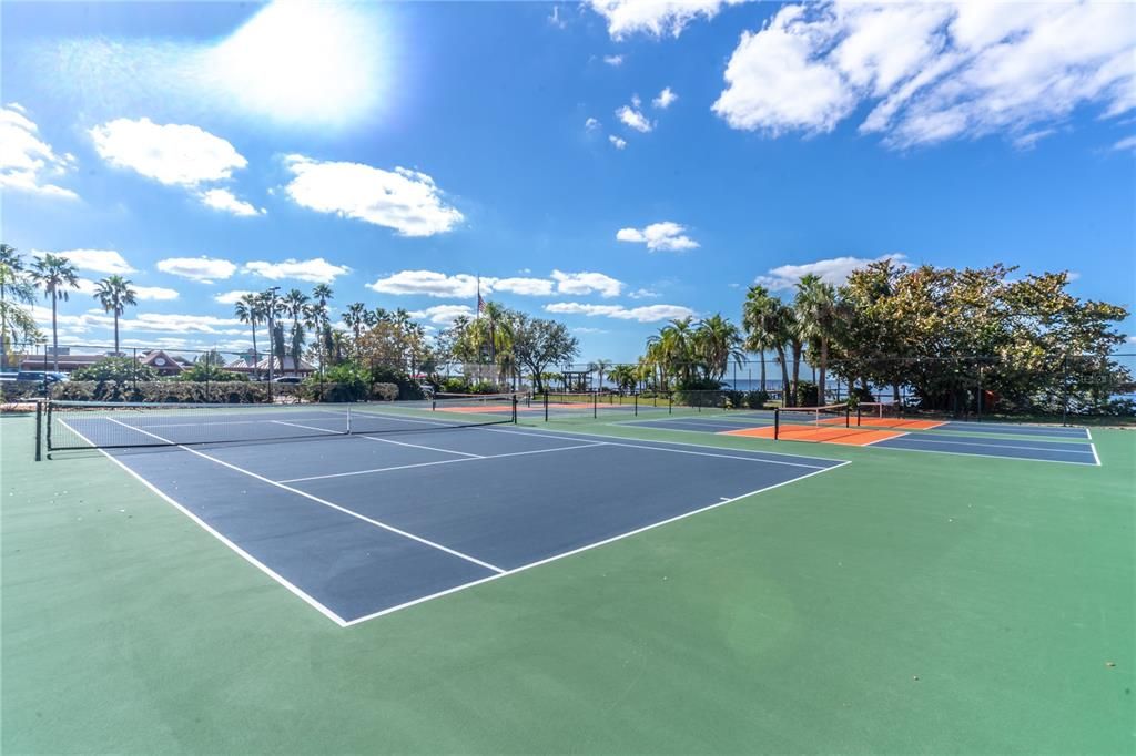 待售: $459,900 (3 贝兹, 3 浴室, 1417 平方英尺)