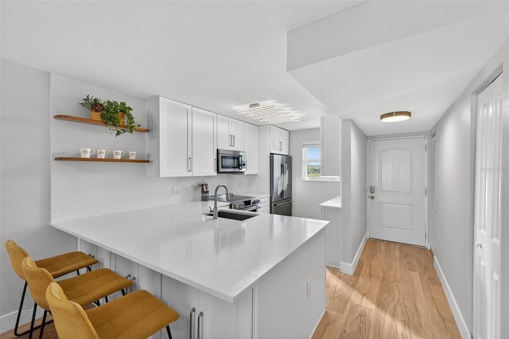 En Venta: $479,000 (2 camas, 2 baños, 935 Pies cuadrados)