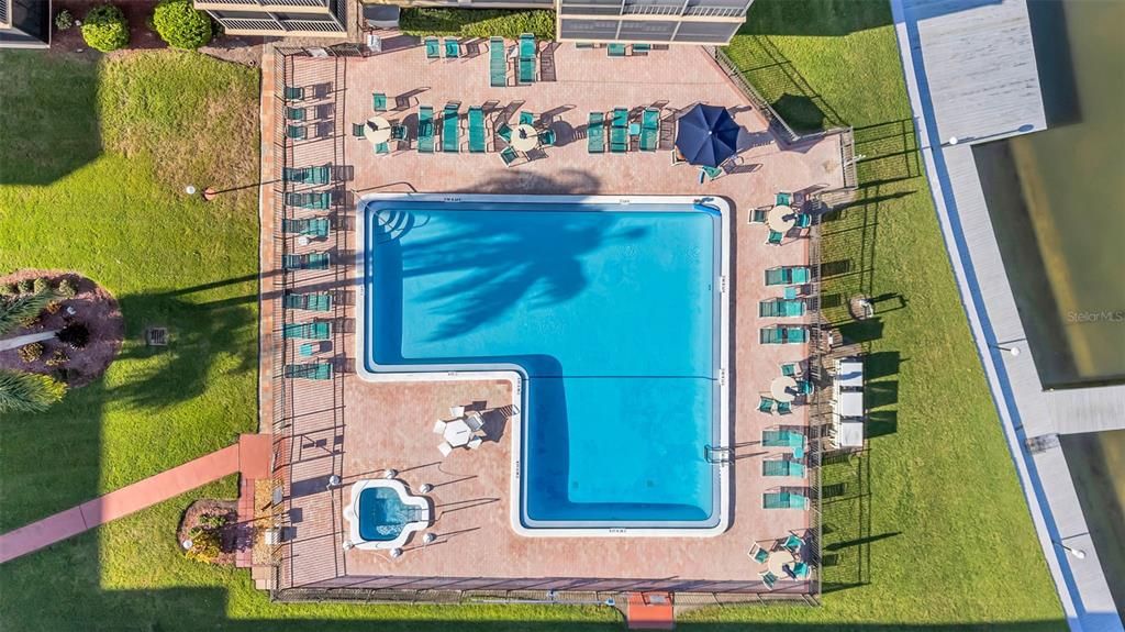 En Venta: $479,000 (2 camas, 2 baños, 935 Pies cuadrados)