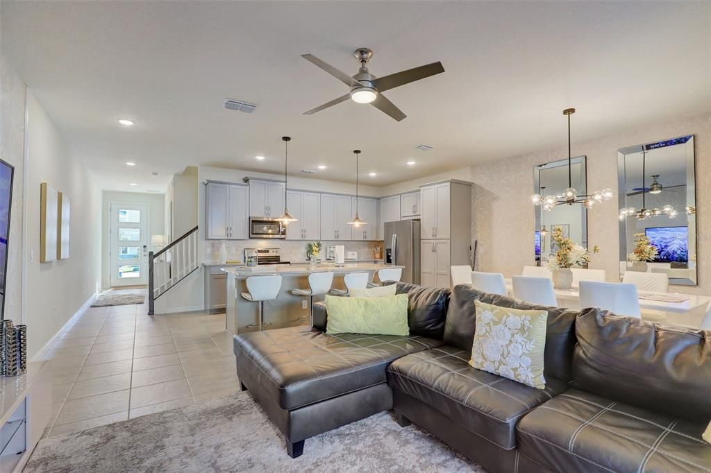 En Renta: $3,600 (5 camas, 4 baños, 2294 Pies cuadrados)