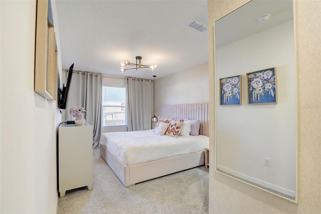 En Renta: $3,600 (5 camas, 4 baños, 2294 Pies cuadrados)