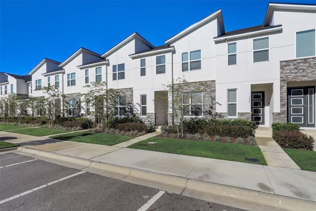 En Renta: $3,600 (5 camas, 4 baños, 2294 Pies cuadrados)