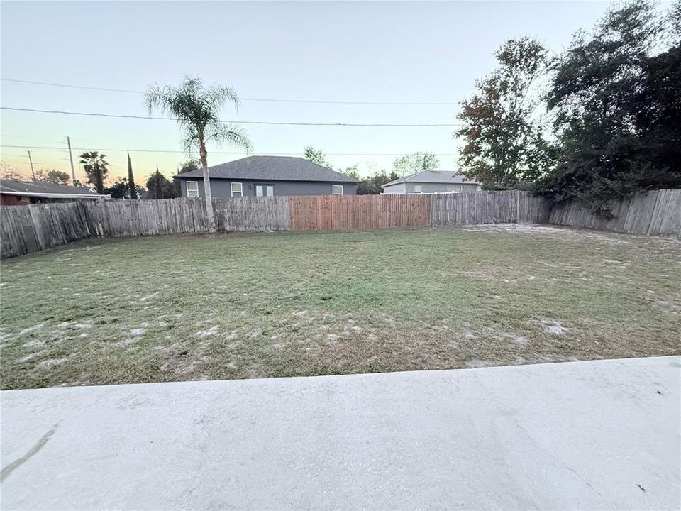 For Sale: $309,000 (3 beds, 2 baths, 1619 Square Feet)