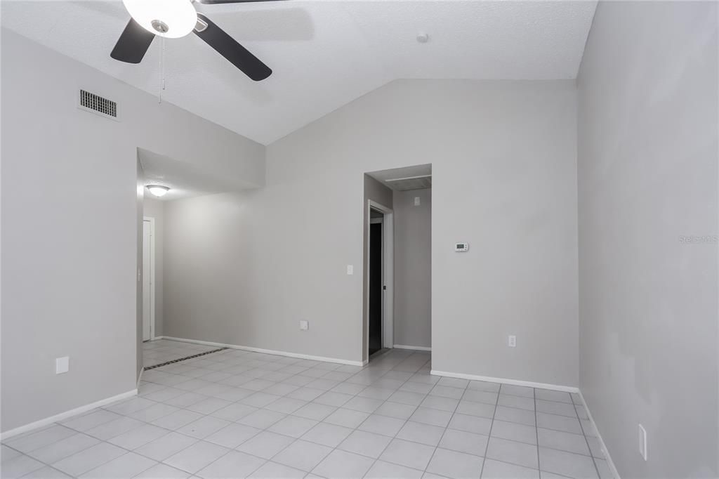 For Rent: $1,985 (3 beds, 3 baths, 1516 Square Feet)