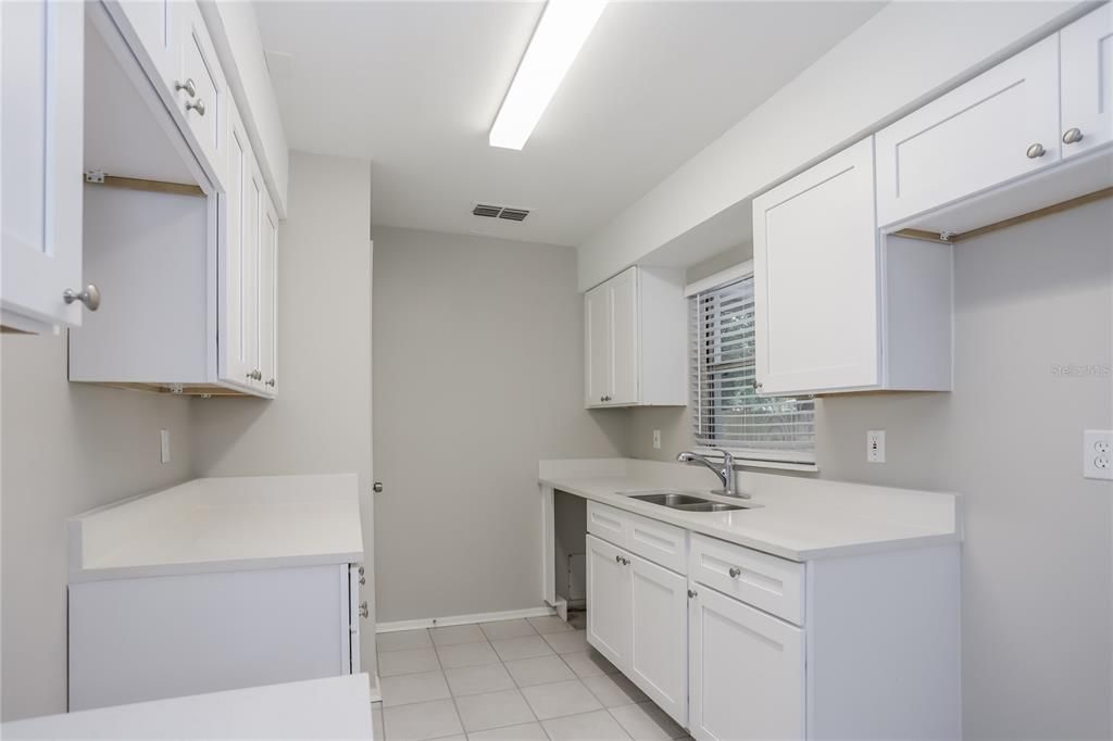 For Rent: $1,985 (3 beds, 3 baths, 1516 Square Feet)