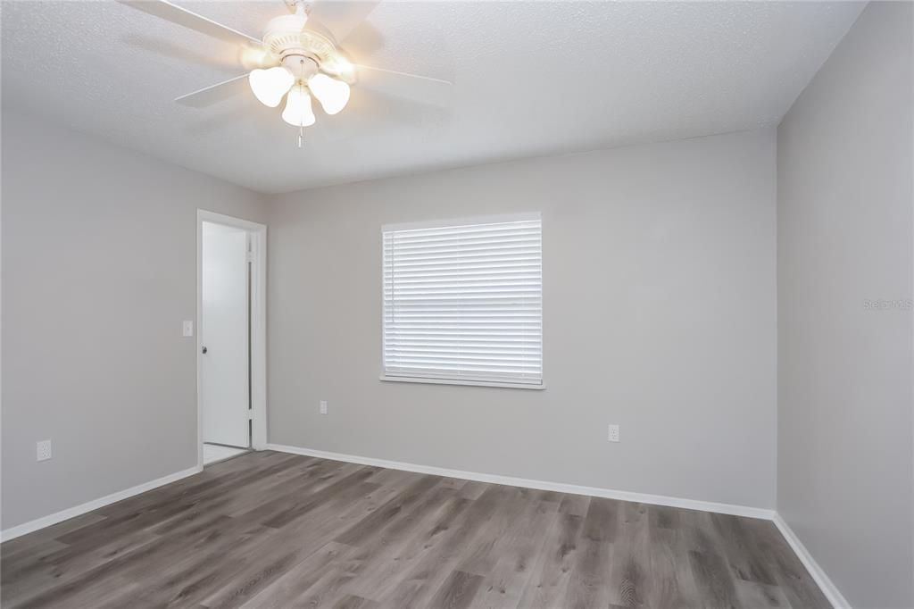 For Rent: $1,985 (3 beds, 3 baths, 1516 Square Feet)