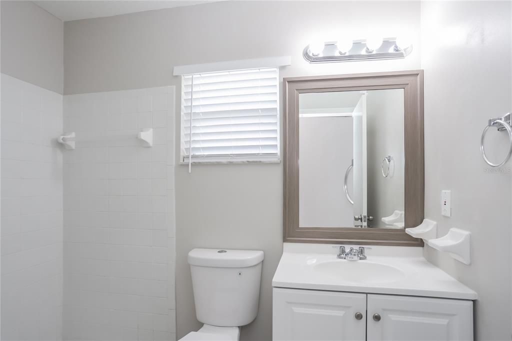 For Rent: $1,985 (3 beds, 3 baths, 1516 Square Feet)