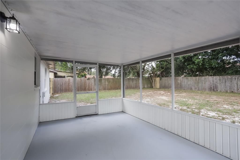 For Rent: $1,985 (3 beds, 3 baths, 1516 Square Feet)