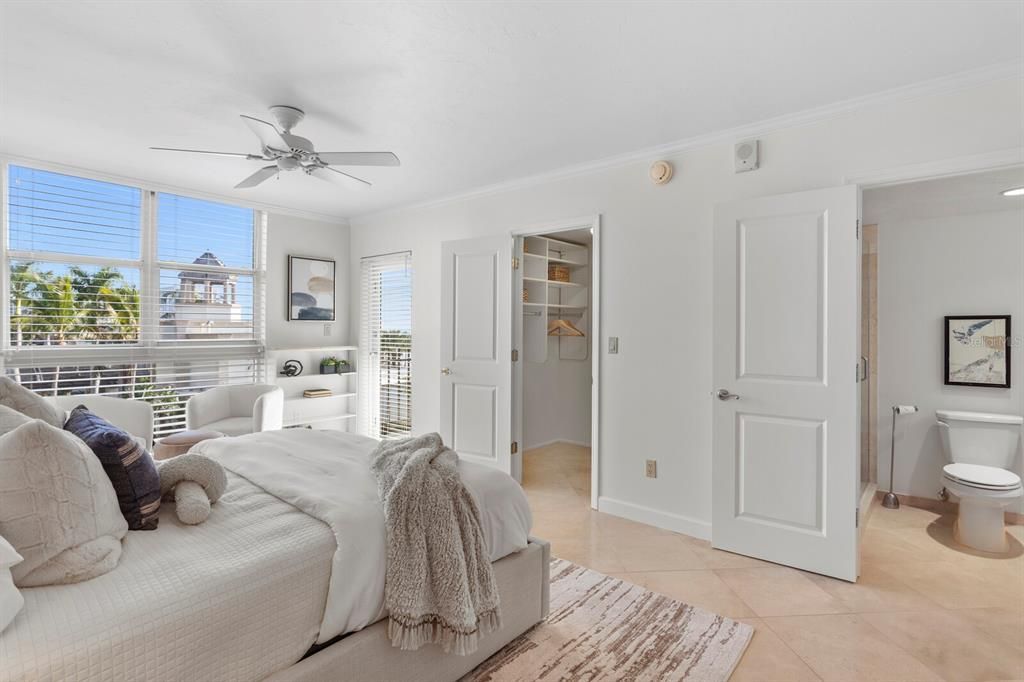 待售: $1,300,000 (2 贝兹, 2 浴室, 1532 平方英尺)