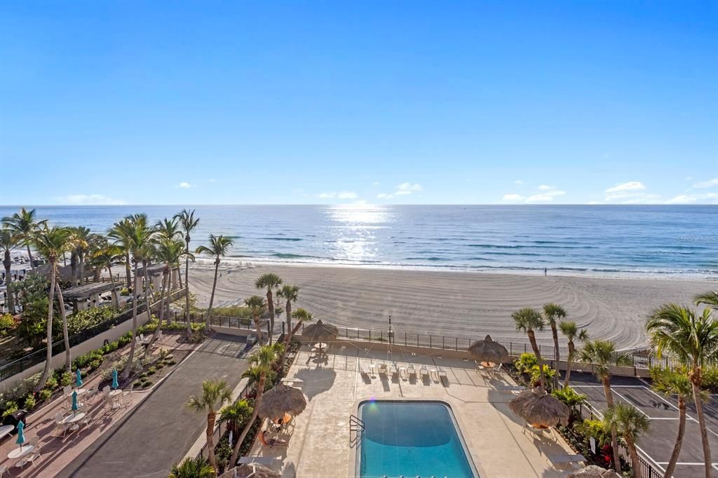 待售: $1,300,000 (2 贝兹, 2 浴室, 1532 平方英尺)