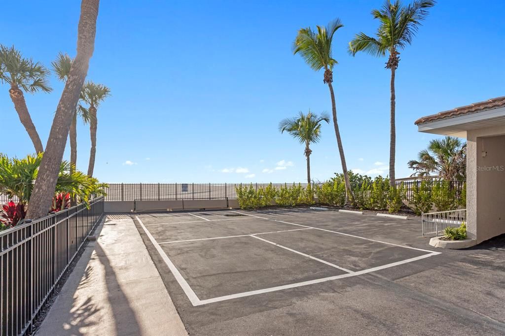 待售: $1,300,000 (2 贝兹, 2 浴室, 1532 平方英尺)