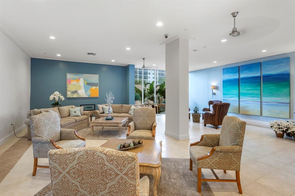 待售: $1,300,000 (2 贝兹, 2 浴室, 1532 平方英尺)