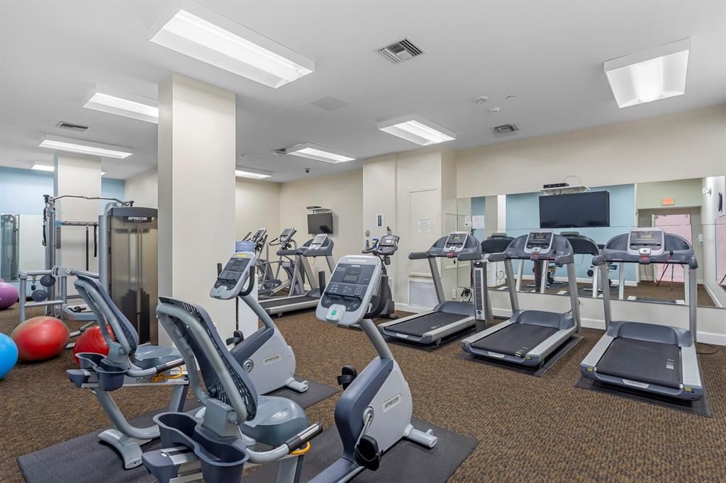 待售: $1,300,000 (2 贝兹, 2 浴室, 1532 平方英尺)