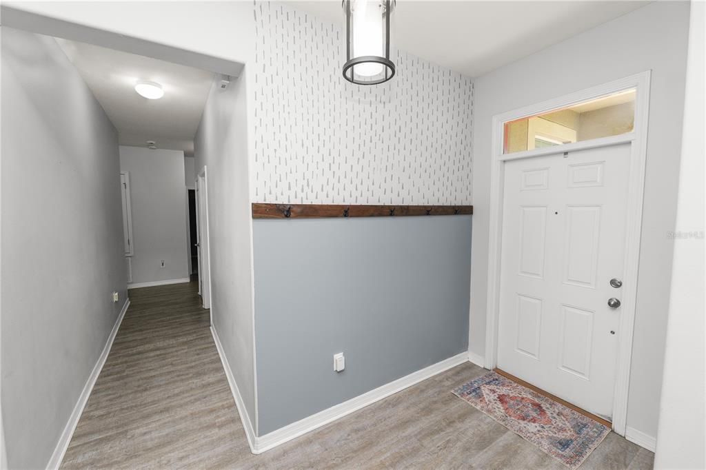 En Venta: $350,000 (3 camas, 2 baños, 1870 Pies cuadrados)