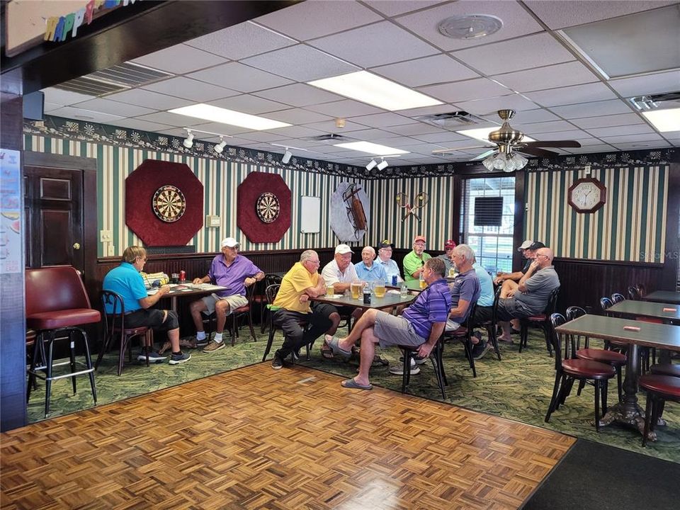 For Sale: $184,999 (2 beds, 2 baths, 1269 Square Feet)