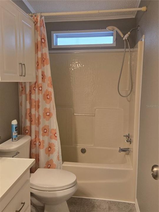 For Sale: $184,999 (2 beds, 2 baths, 1269 Square Feet)