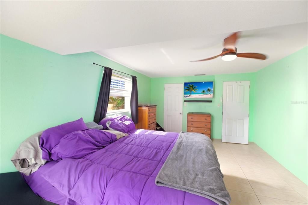 For Sale: $289,000 (3 beds, 2 baths, 1750 Square Feet)