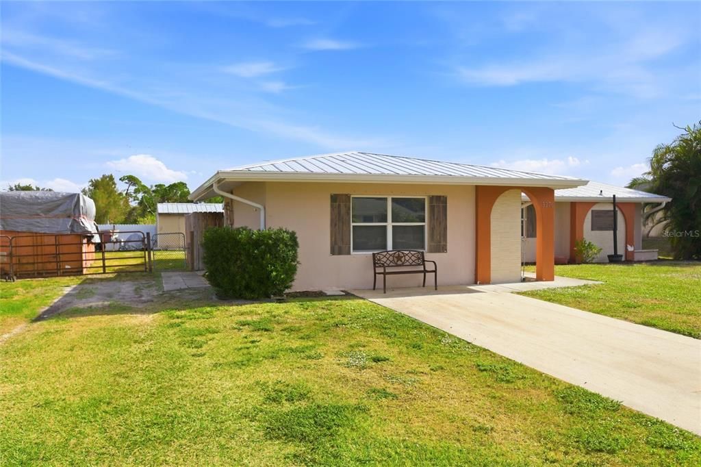 For Sale: $289,000 (3 beds, 2 baths, 1750 Square Feet)