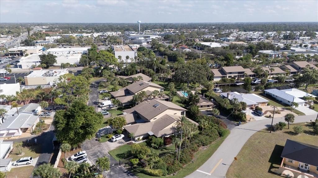 待售: $400,000 (2 贝兹, 2 浴室, 1480 平方英尺)