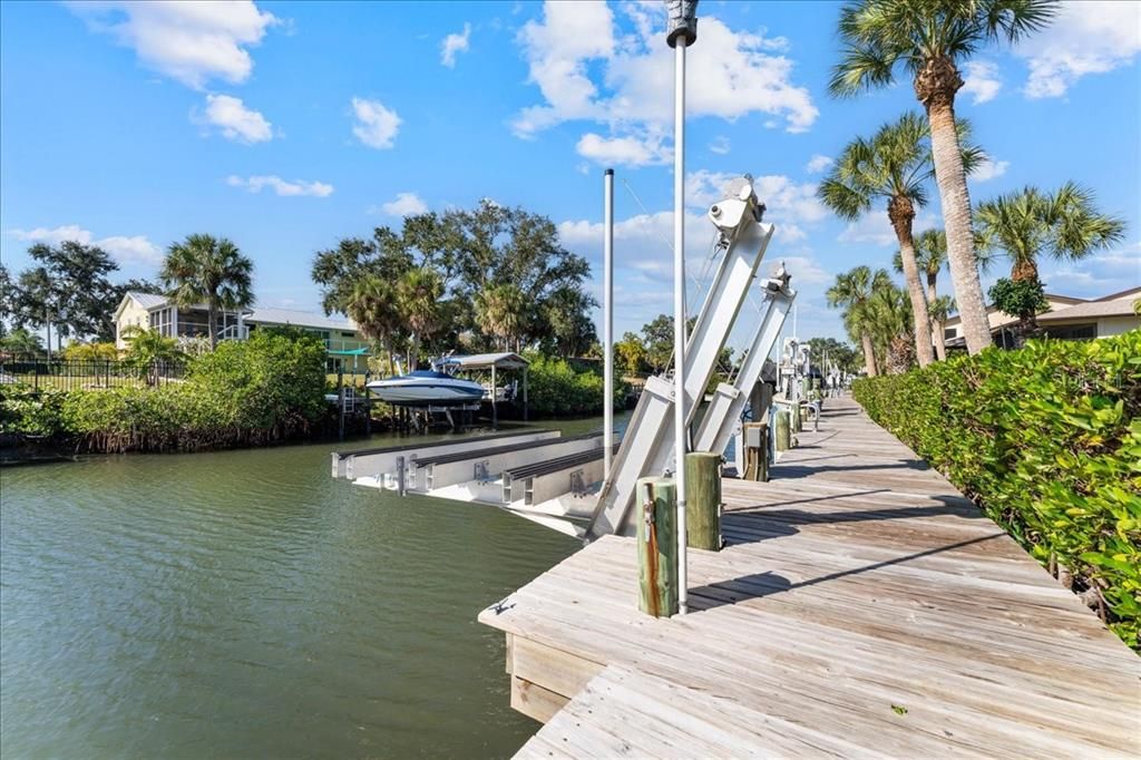 待售: $400,000 (2 贝兹, 2 浴室, 1480 平方英尺)