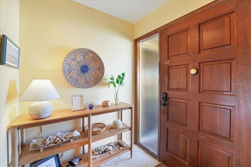 待售: $400,000 (2 贝兹, 2 浴室, 1480 平方英尺)